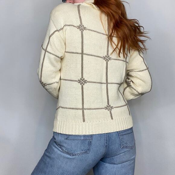 Vintage 80s Eagles Eye Size Small Ivory Cream Floral Print Turtleneck Sweater - Picture 8 of 14